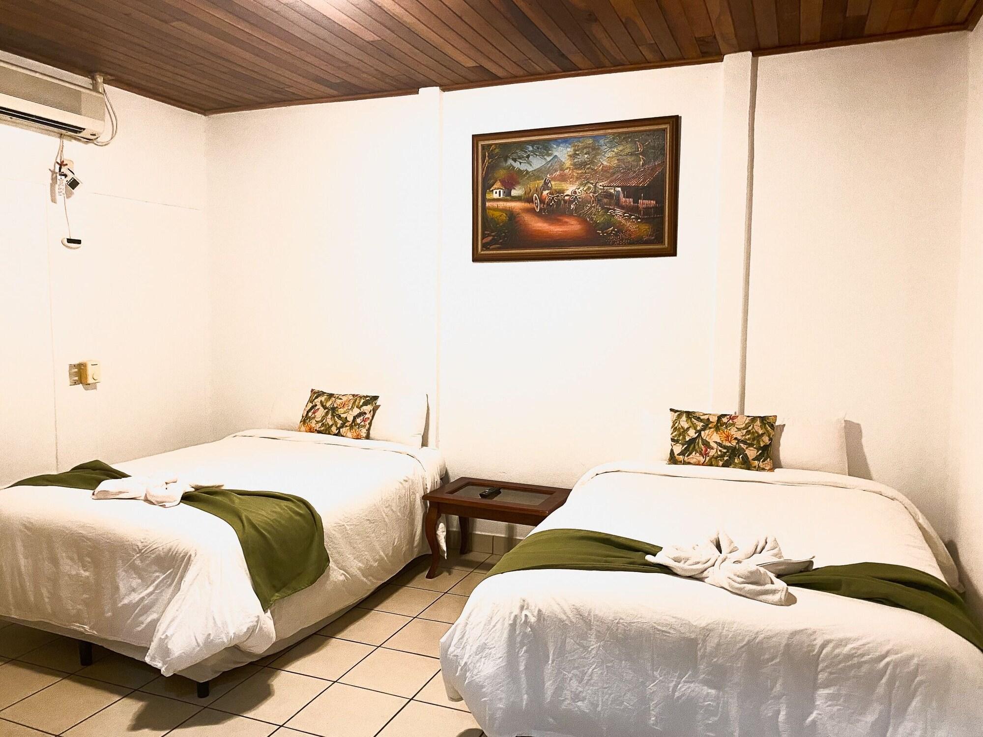 Hotel Coco Palms Playas del Coco 外观 照片