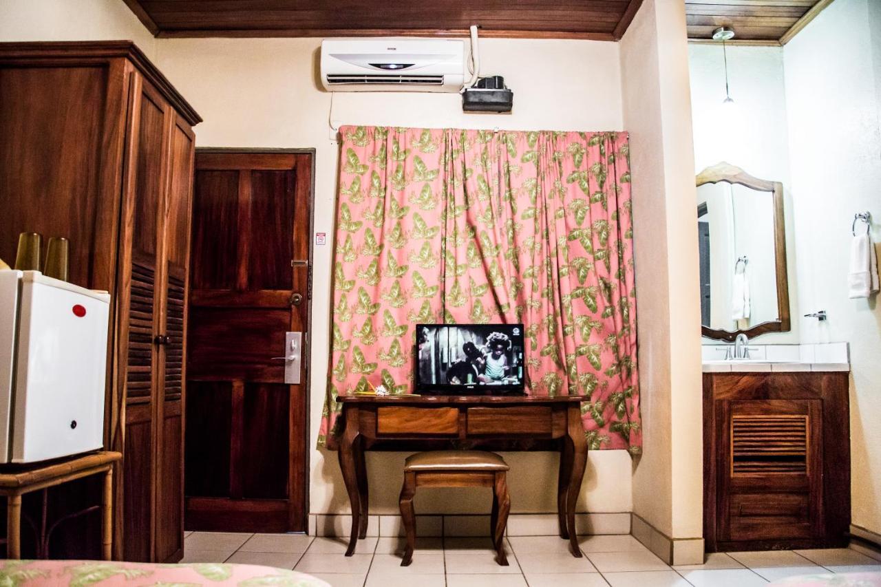 Hotel Coco Palms Playas del Coco 外观 照片